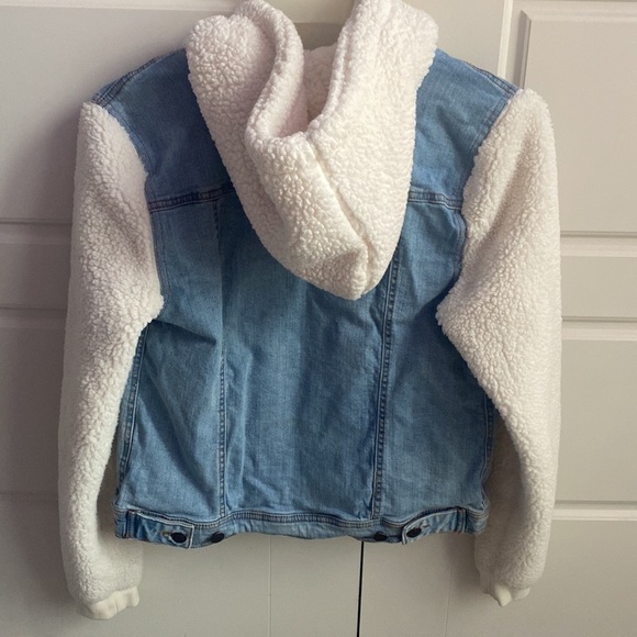 Maurice’s Sherpa jean jacket - Picture 2 of 3